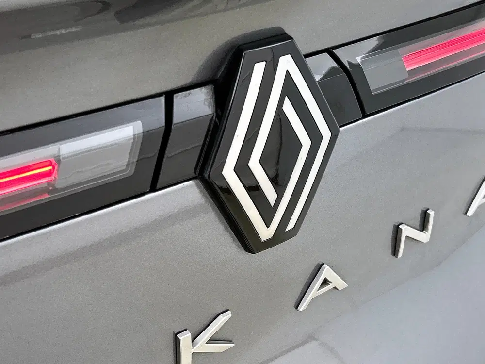 Renault Arkana 1.6 E-Tech full hybrid 145 techno Automaat uit 2024, foto 12