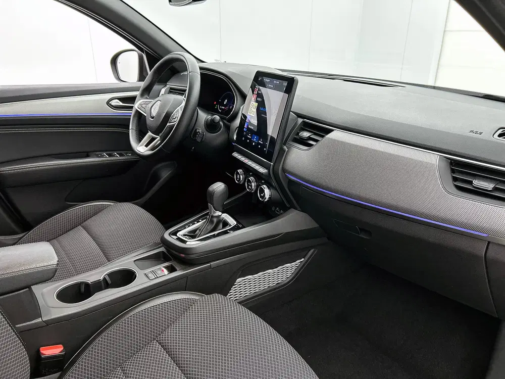 Renault Arkana 1.6 E-Tech full hybrid 145 techno Automaat uit 2024, foto 2