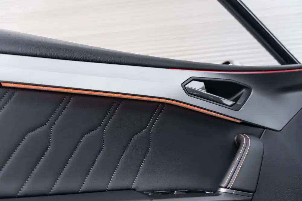 Cupra Leon 2.0 TSI VZ PANO BEATS KEYLESS CAMERA uit 2022, foto 11