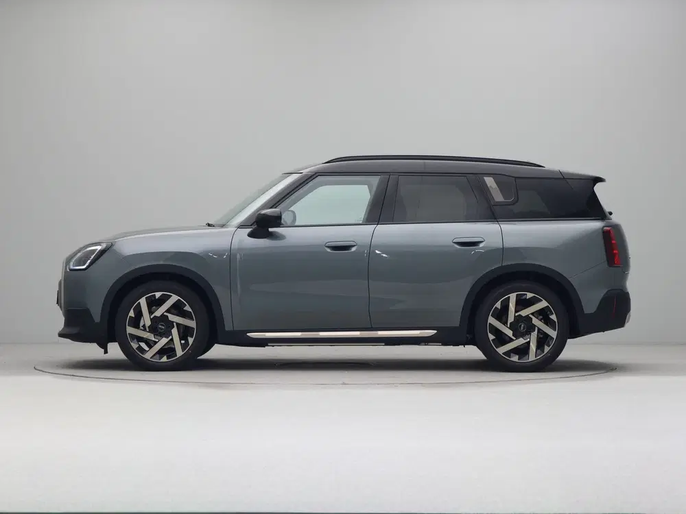 Mini Countryman E Favoured Pakket L PRIVATE LEASE EUR 640 uit 2026, foto 11