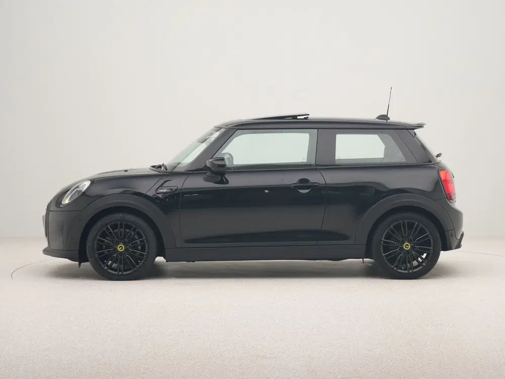 Mini Electric 3-deurs Camden Plus Accu conditie 100% uit 2023, foto 11
