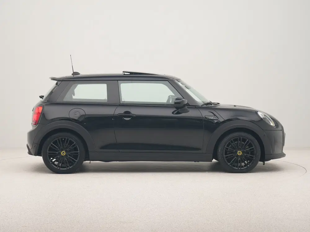 Mini Electric 3-deurs Camden Plus Accu conditie 100% uit 2023, foto 7