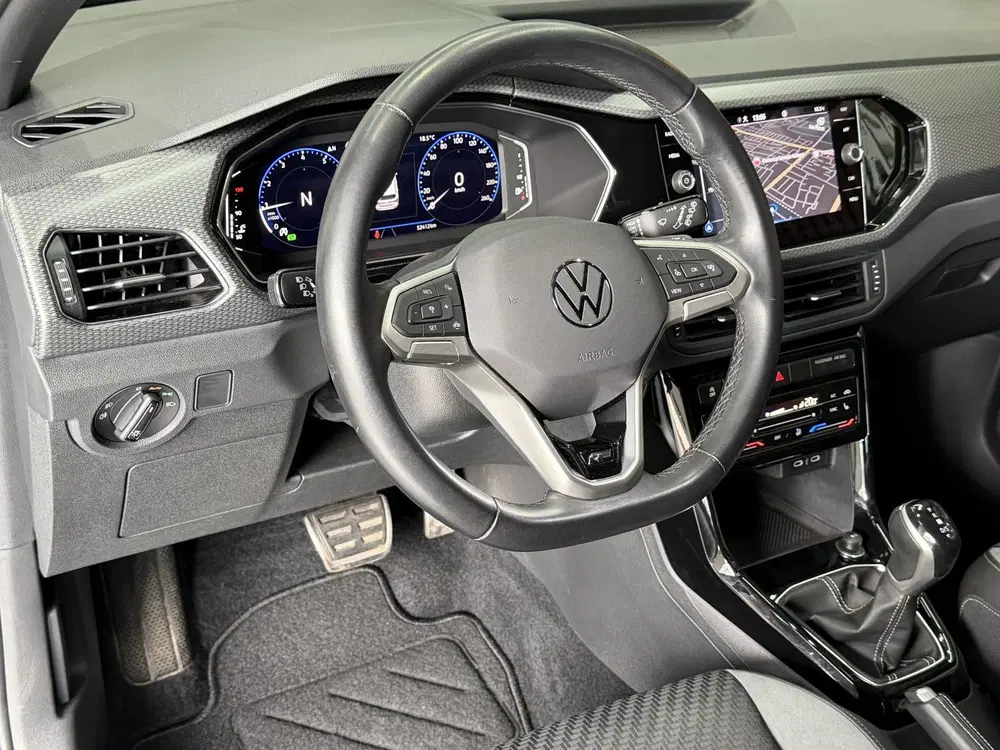 Volkswagen T-Cross 1.5 TSI 150pk Style R-Line uit 2022, foto 10