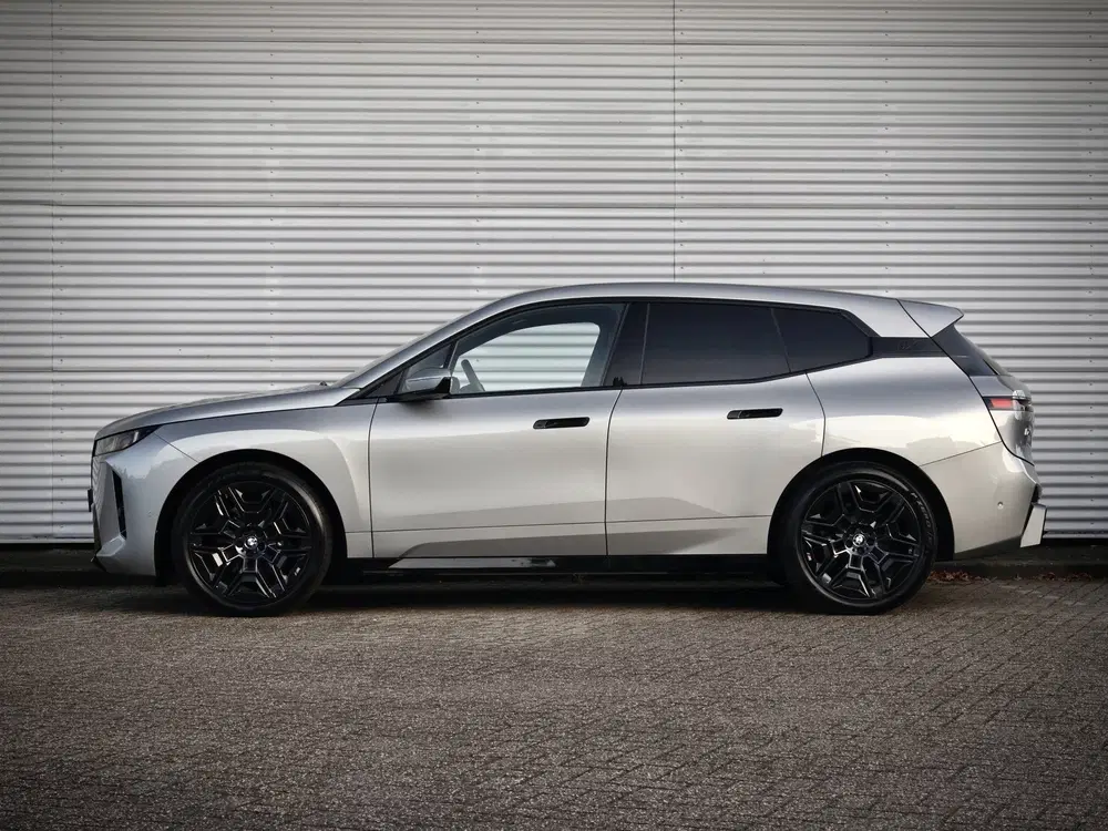 BMW iX xDrive60 M Sport uit 2026, foto 10