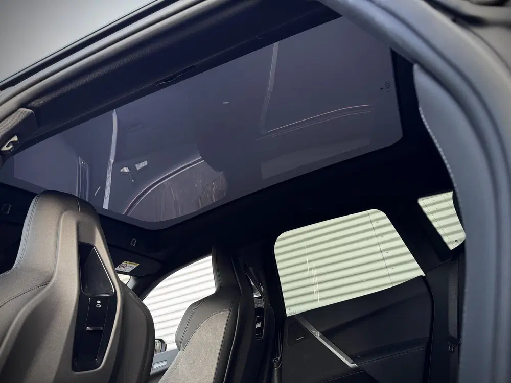 BMW iX xDrive60 M Sport uit 2026, foto 8