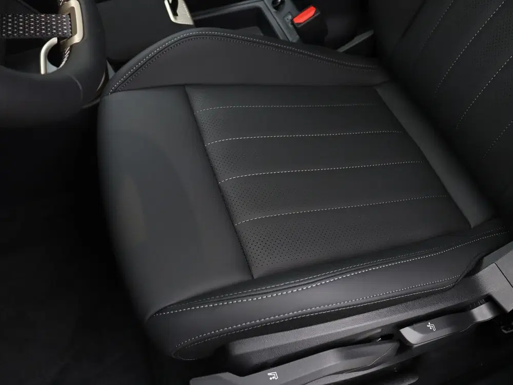 Mini Countryman C John Cooper Works Pakket L (bj 2026) uit 2026, foto 15
