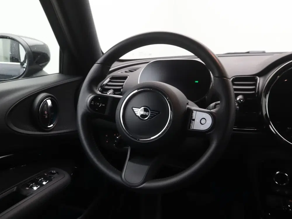 Mini Clubman Cooper Classic Business Edition Aut. (bj 2 uit 2024, foto 2