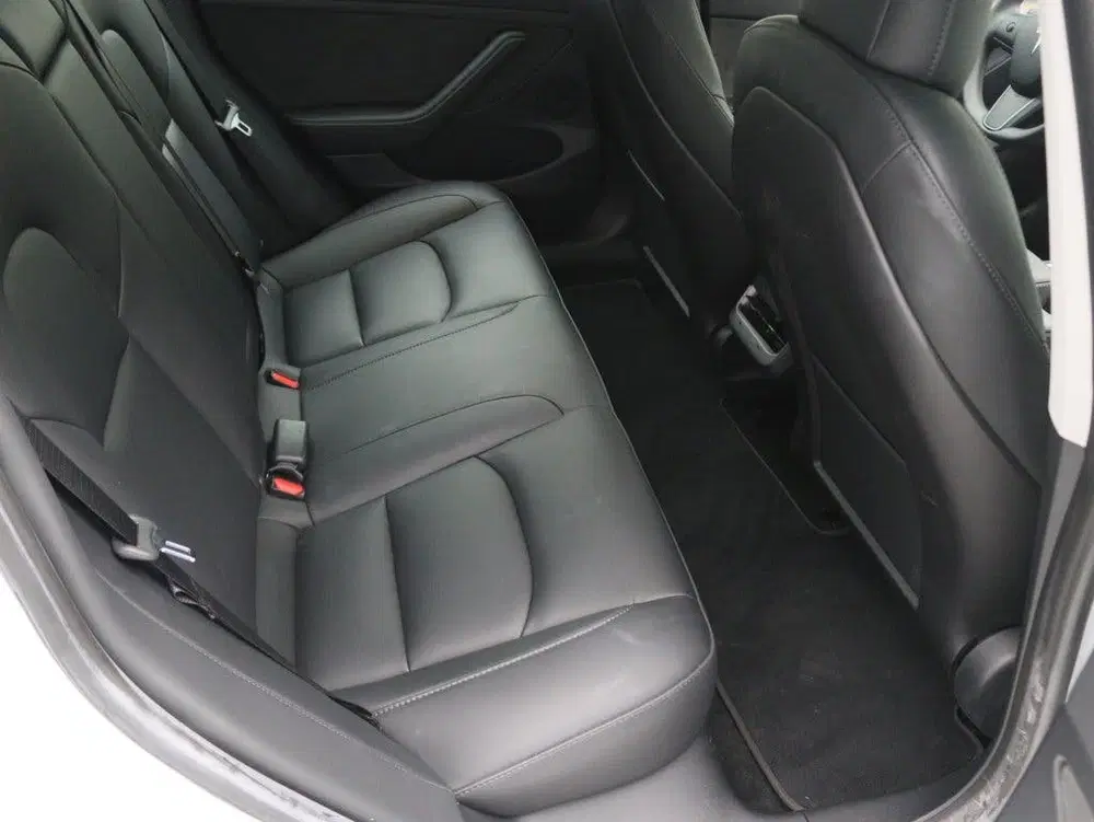 Tesla Model 3 Standard RWD Plus UPGRADE 92.3% SoH [ TREK uit 2023, foto 14