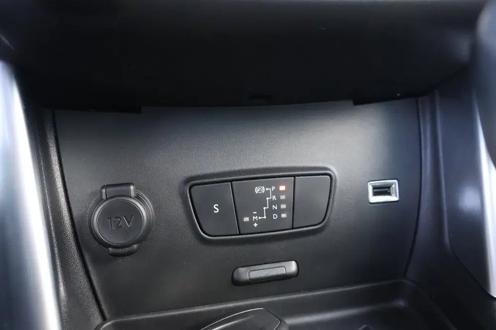 Citroën C3 Aircross Citroen C3 Aircross 1.2 PureTech Shine uit 2020, foto 14