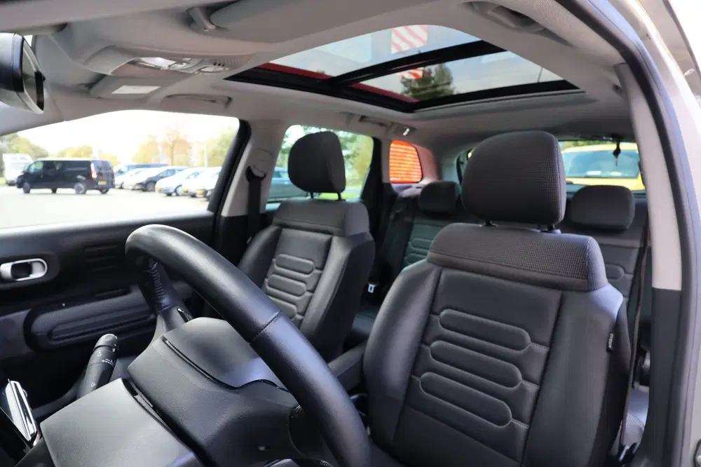 Citroën C3 Aircross Citroen C3 Aircross 1.2 PureTech Shine uit 2020, foto 15