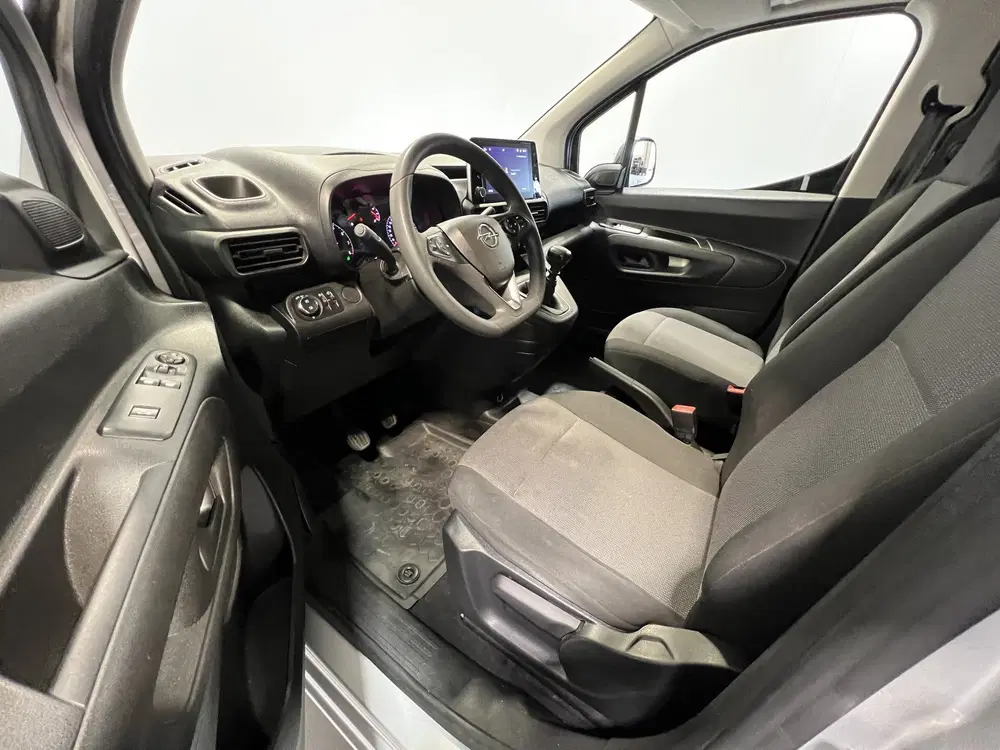 Opel Combo 1.5D L2H1 Edition uit 2022, foto 5