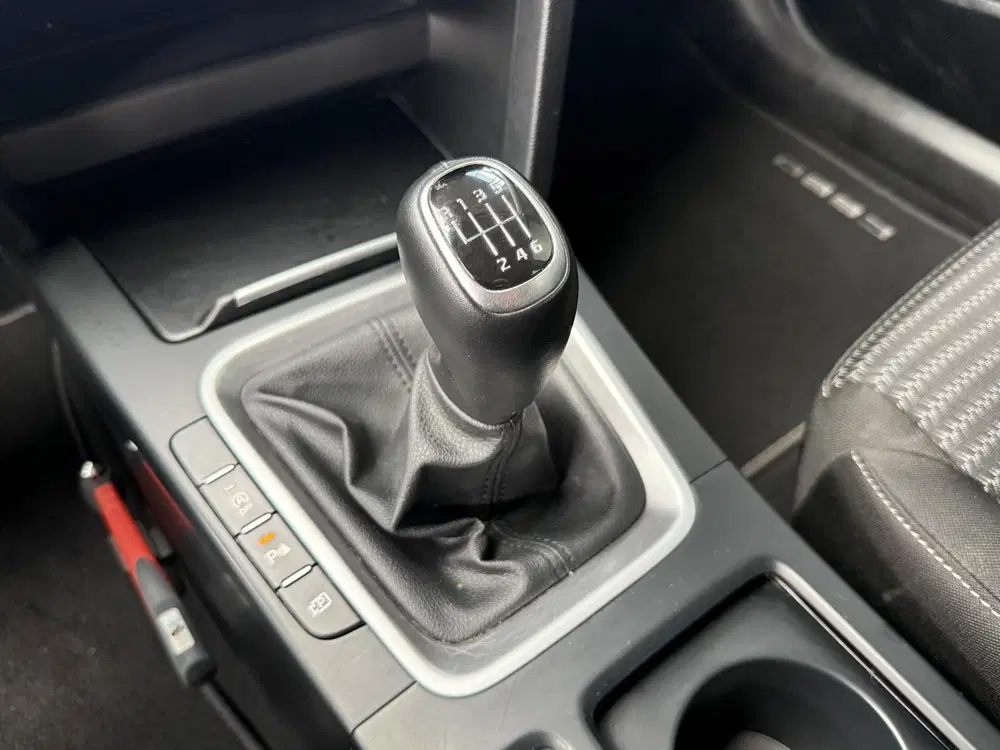 Kia Ceed 1.0 T-GDi DynamicLine uit 2023, foto 13
