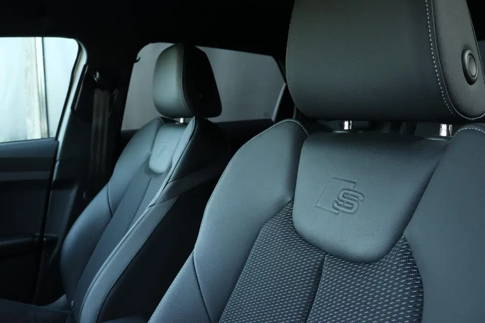 Audi A1 35TFSI S-Line DSG uit 2020, foto 12