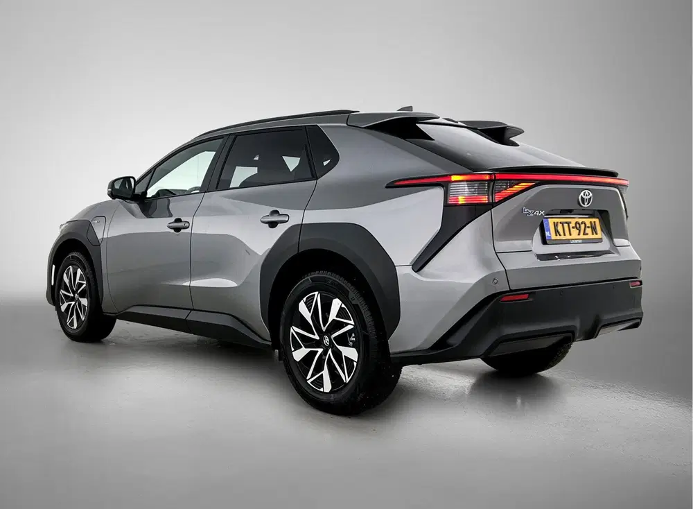 Toyota bZ4X Dynamic 71 kWh (bj 2025 uit 2025, foto 14