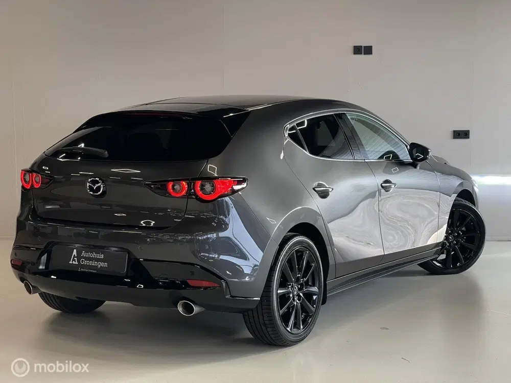 Mazda 3 2.0 e-Skyactiv-X M Hybrid 186 Exclusive-Li uit 2024, foto 11