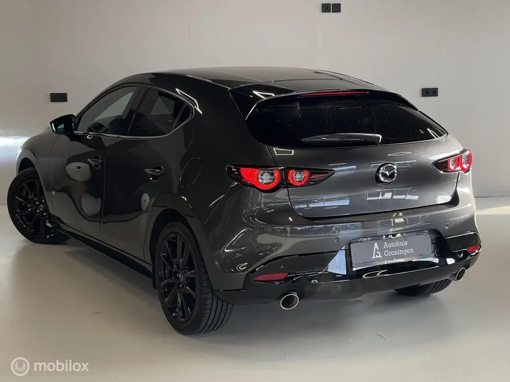 Mazda 3 2.0 e-Skyactiv-X M Hybrid 186 Exclusive-Li uit 2024, foto 6