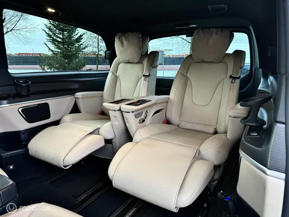 Mercedes-Benz V-Klasse Mercedes V-klasse 250d Extra Lang AMG Line uit 2019, foto 3
