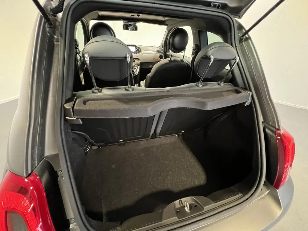 Fiat 500 1.0 Hybrid Sport uit 2022, foto 11