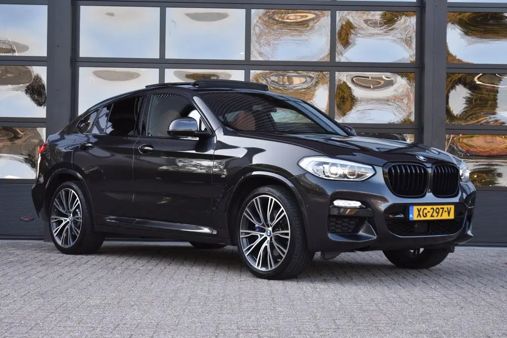 BMW X4 XDrive30i High Executive '19 M Pakket Lede uit 2019, foto 9