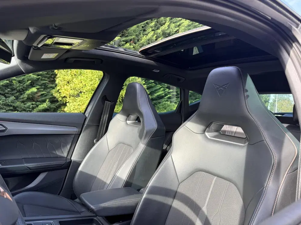 Cupra Formentor 1.4 e-Hybrid Perform. Pano uit 2023, foto 15