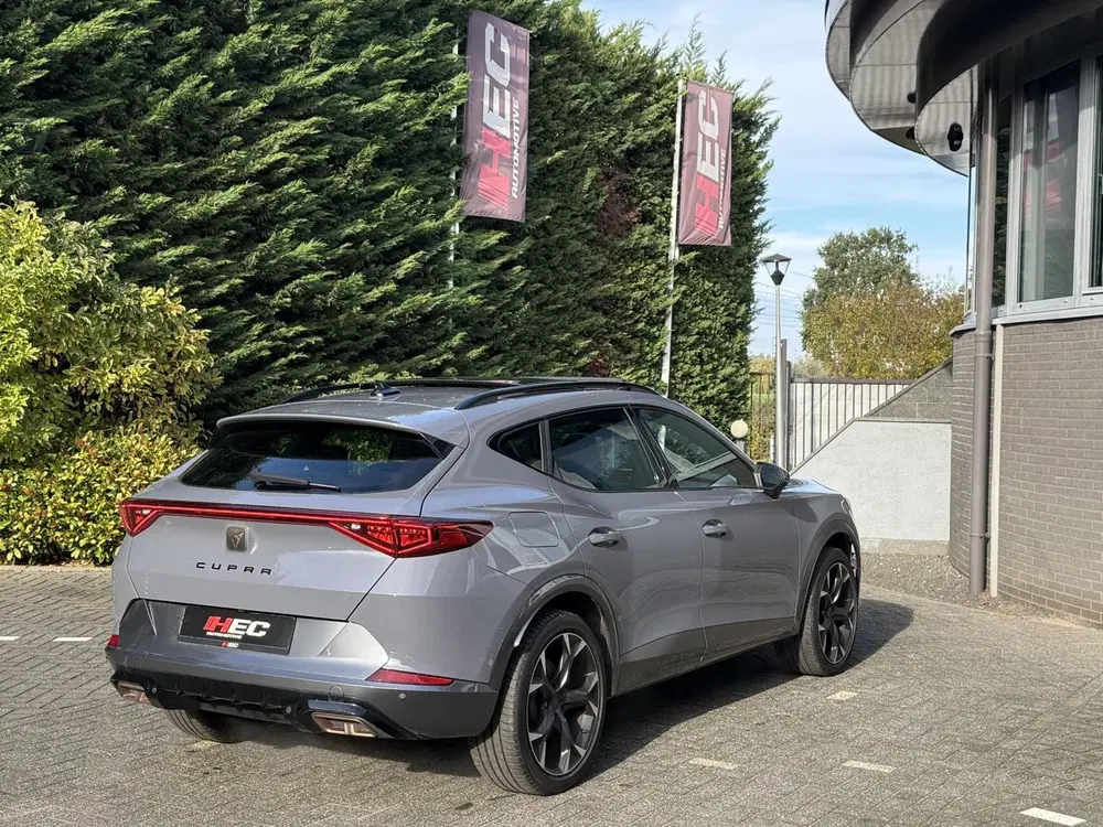 Cupra Formentor 1.4 e-Hybrid Perform. Pano uit 2023, foto 2