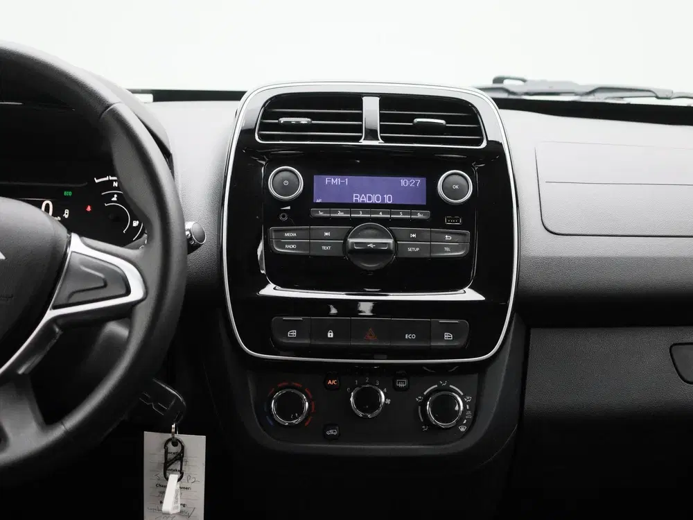 Dacia Spring Essential 27 kWh Airco uit 2023, foto 9