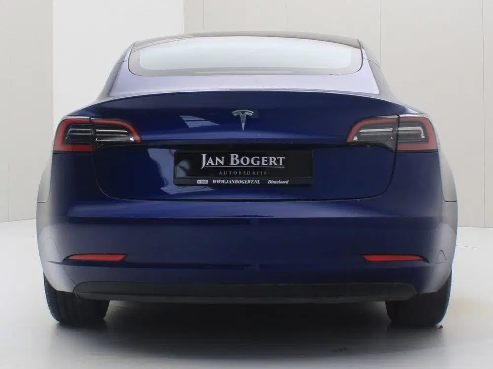 Tesla Model 3 Long Range RWD 75kWh 299pk 95.4% SoH [ AMD uit 2023, foto 7
