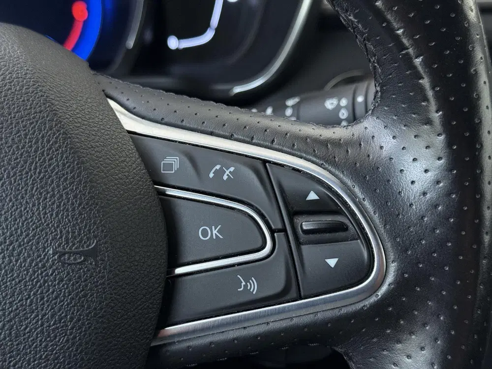 Renault Kadjar 1.3 TCe Black Edition LM velgen uit 2021, foto 13