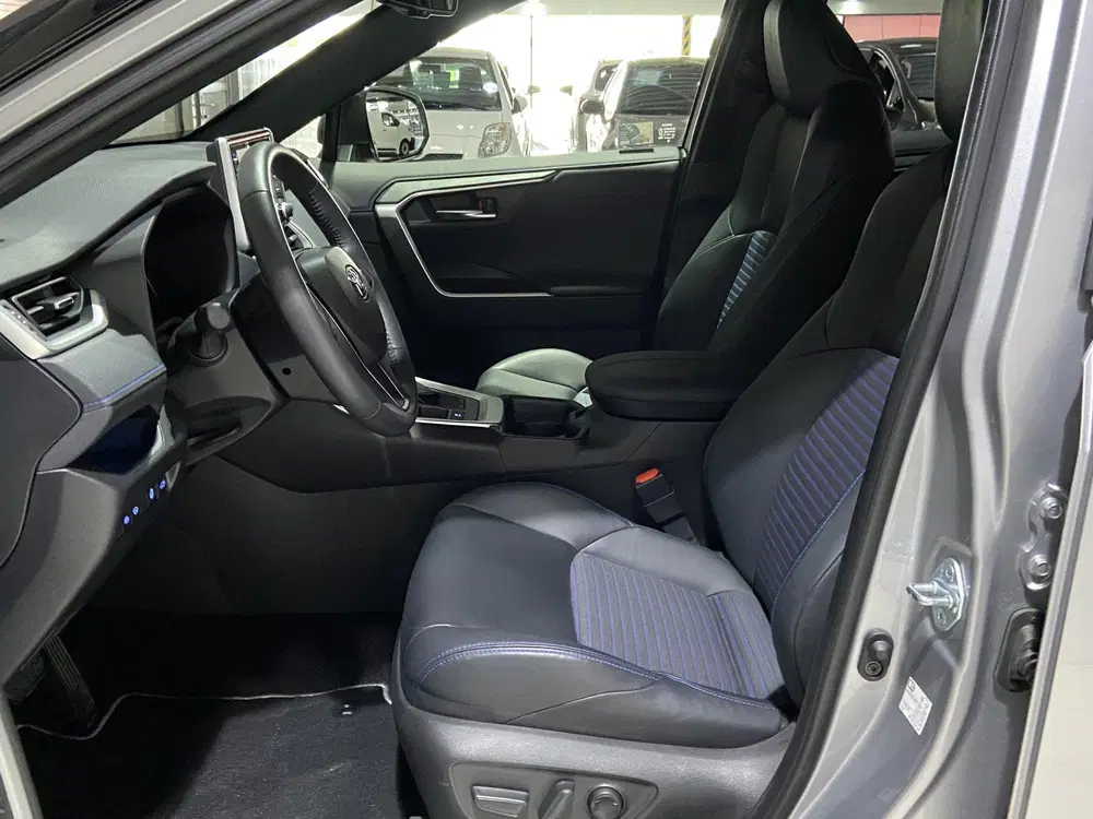 Toyota RAV 4 2.5 Hybrid Bi-Tone Elektrisch verstelbare uit 2021, foto 3