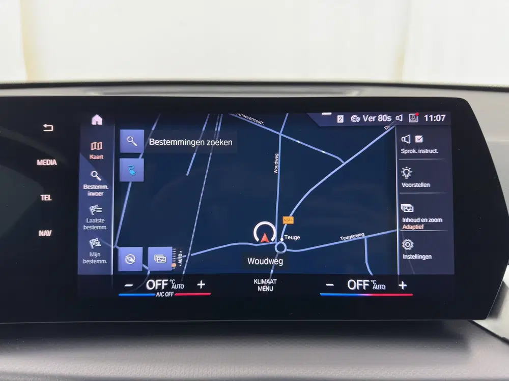 BMW iX1 xDrive30 Launch Edition 67 kWh M-Sportpack uit 2023, foto 14