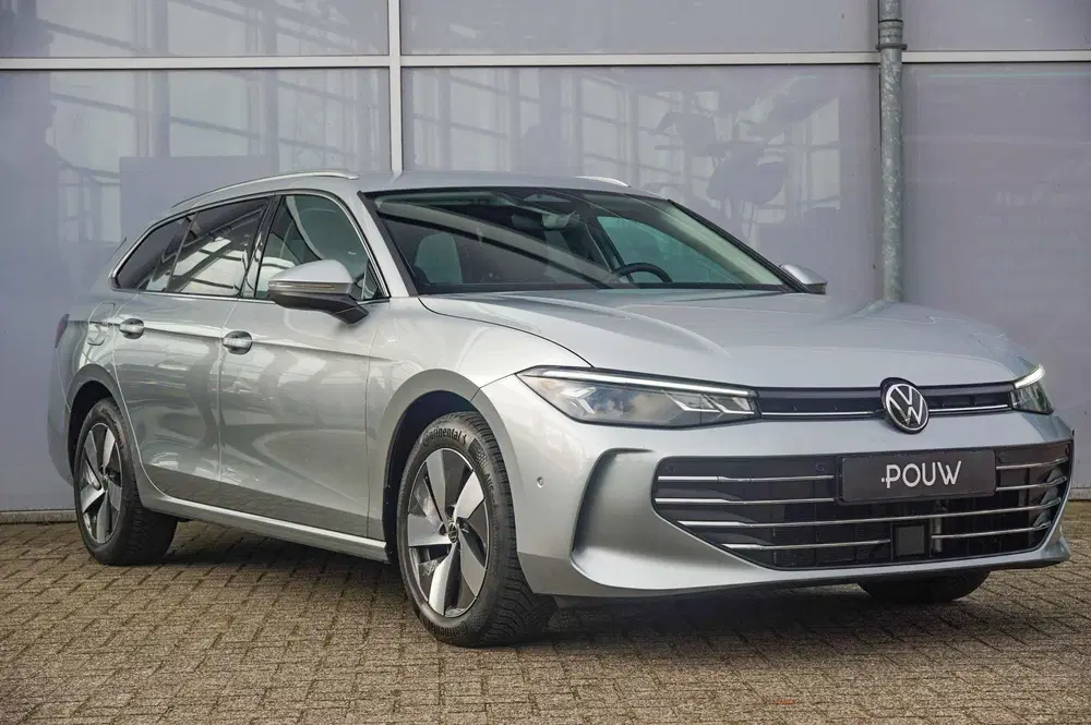 Volkswagen Passat 1.5 eHybrid 204pk Business uit 2026, foto 10