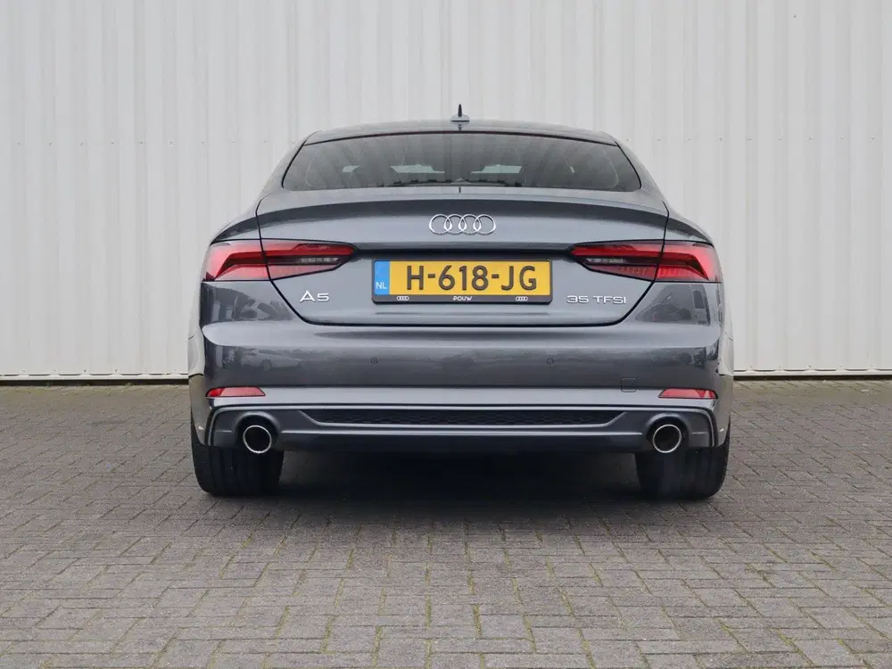 Audi A5 35 TFSI 150pk S-tronic Sport S-line Editio uit 2020, foto 11
