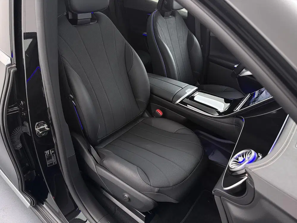 Mercedes-Benz EQE SUV 350+ Business Edition uit 2026, foto 10