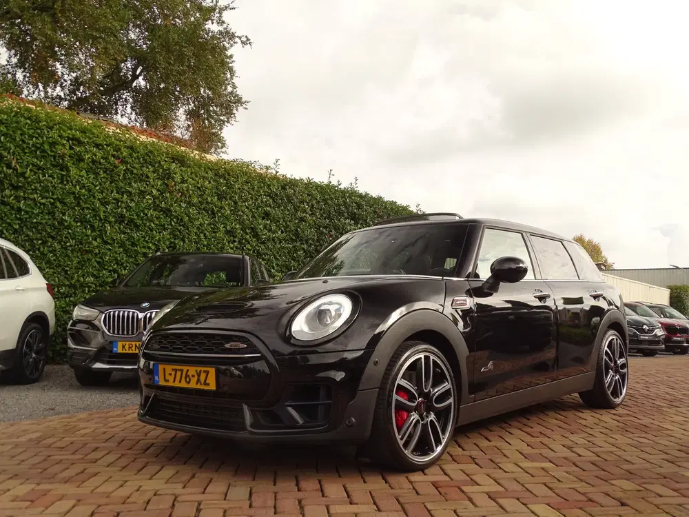 Mini Clubman 2.0 JCW ALL4 uit 2022, foto 11