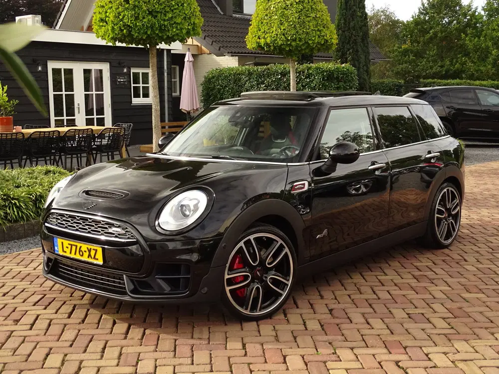 Mini Clubman 2.0 JCW ALL4 uit 2022, foto 14