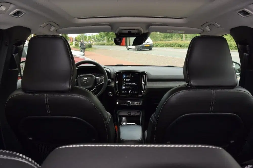Volvo XC40 1.5 T5 RECH. INSCR. uit 2022, foto 10