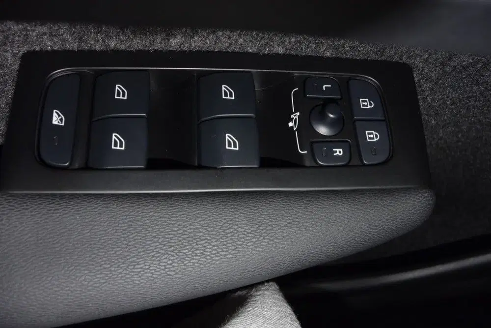Volvo XC40 1.5 T5 RECH. INSCR. uit 2022, foto 15