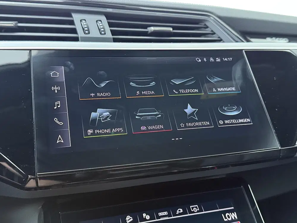 Audi e-tron 55 quattro S edition 95 kWh uit 2023, foto 15