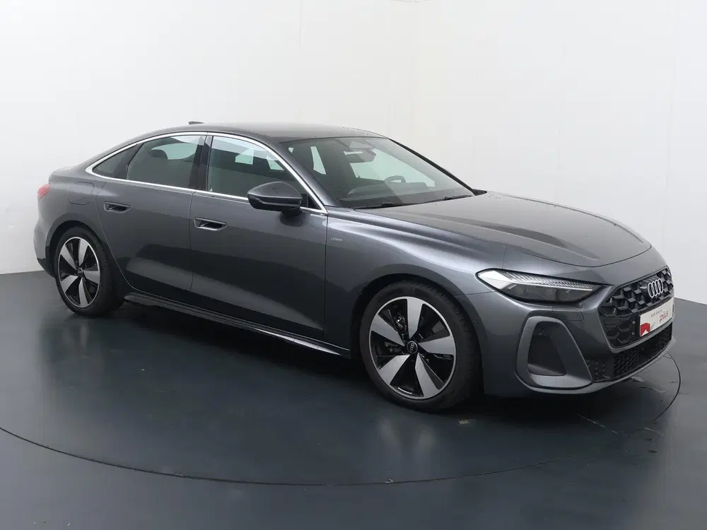 Audi A5 2.0 e-hybrid quattro S edition uit 2025, foto 3