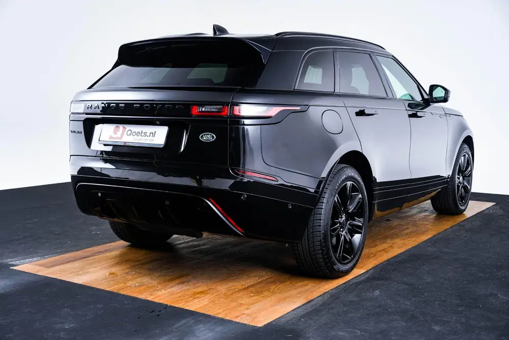 Land Rover Range Rover Velar 2.0 P400e R-Dynamic S Panoramad uit 2021, foto 2