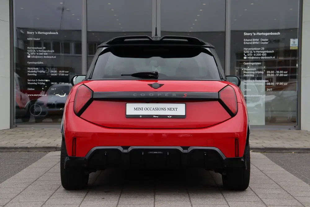 Mini Hatchback Cooper S Automaat uit 2025, foto 10