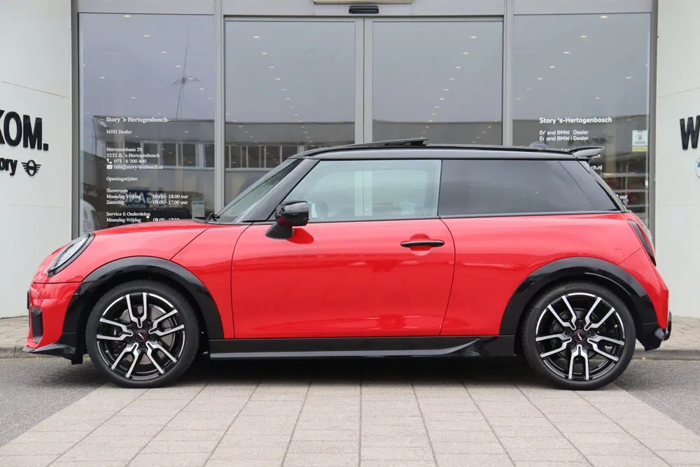 Mini Hatchback Cooper S Automaat uit 2025, foto 5