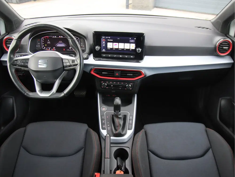 SEAT Arona 1.0 TSI DSG FR Business Camera-Carplay uit 2023, foto 13