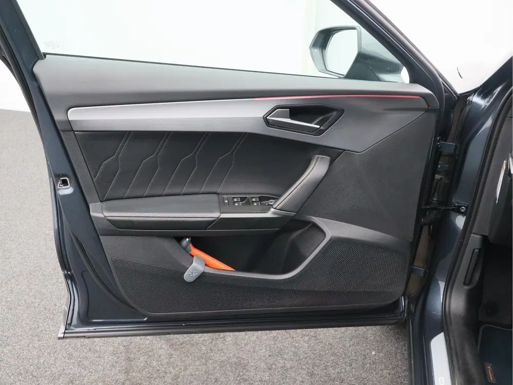 Cupra Formentor 1.5 TSI Business Edition uit 2022, foto 10