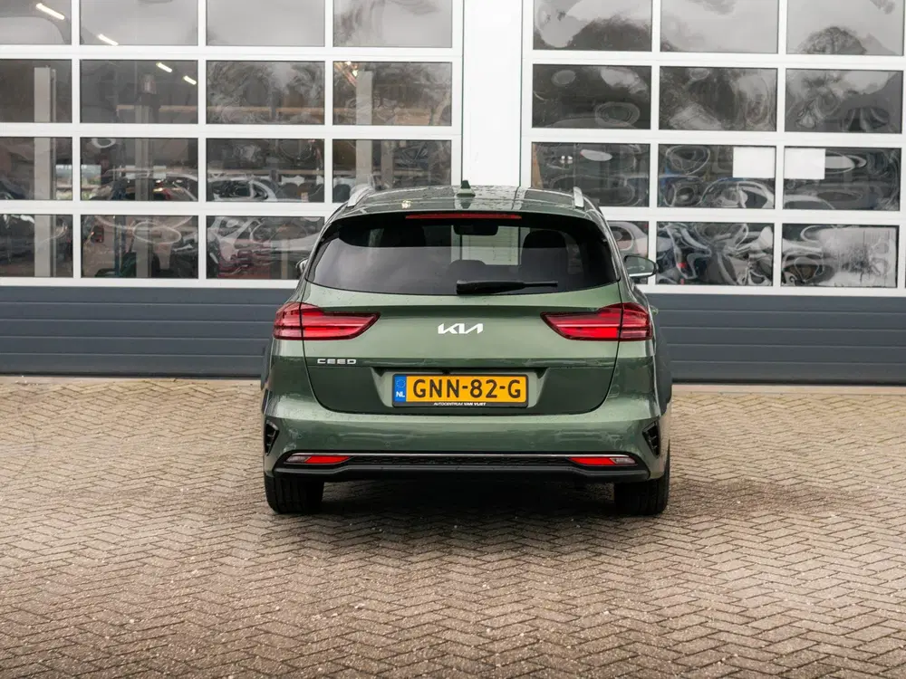 Kia Ceed 1.0 T-GDi DynamicPlusLine Navigatie l S uit 2024, foto 6