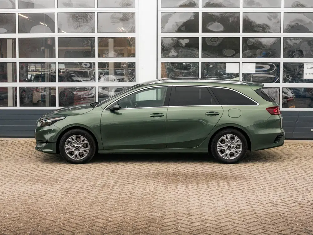 Kia Ceed 1.0 T-GDi DynamicPlusLine Navigatie l S uit 2024, foto 8