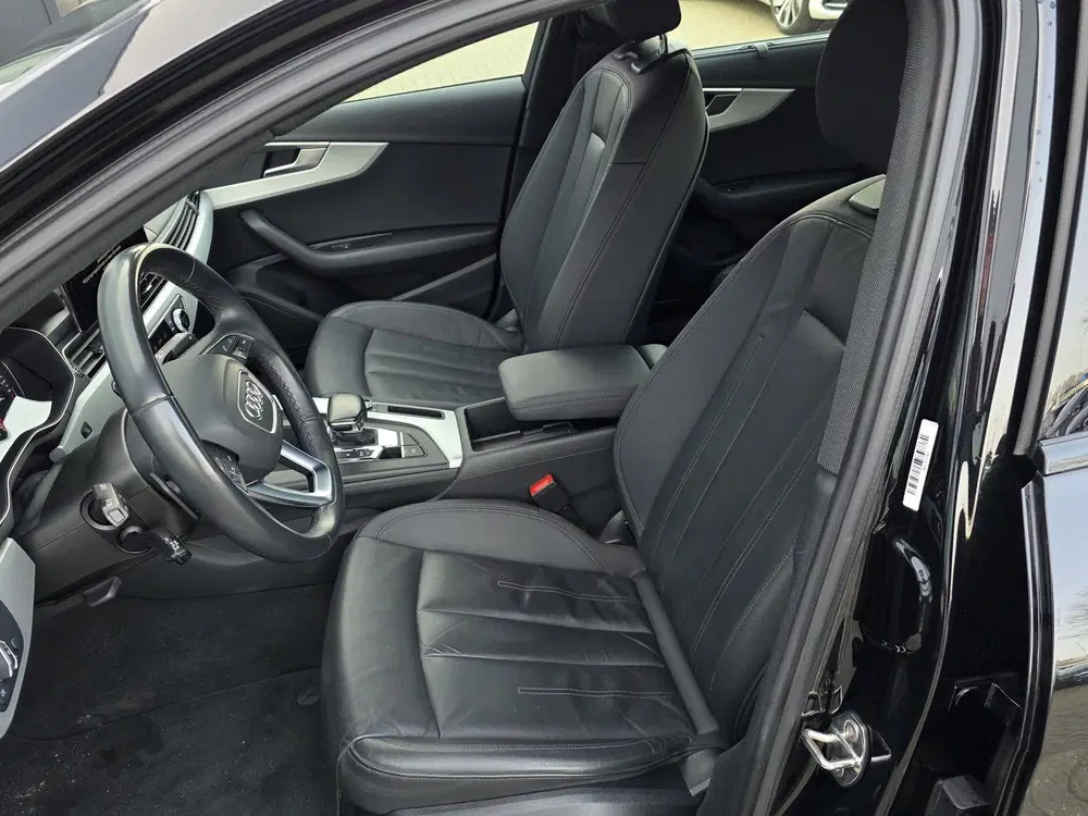 Audi A4 35 TFSI Pro Line + S-LINE VELGEN + ADAPT C uit 2021, foto 2