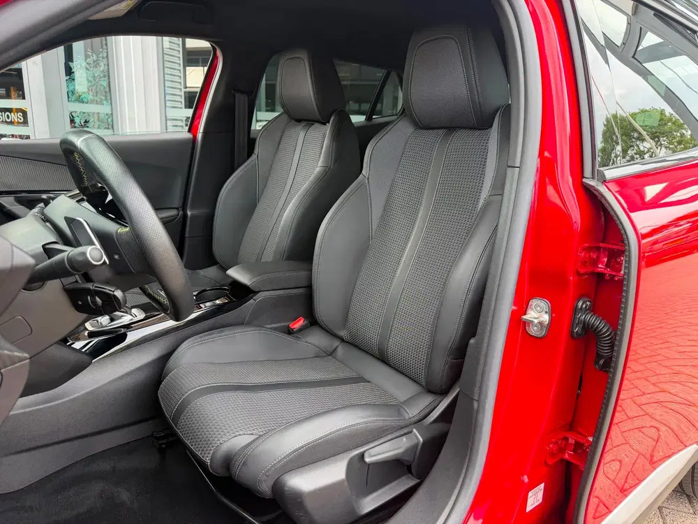 Peugeot 2008 1.2 PureTech GT Airco Lmv Cruise Navi Came uit 2021, foto 10