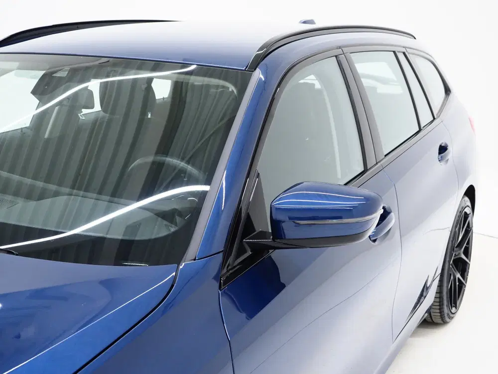 BMW 3-serie 3 Serie Touring 320e xDrive LCI NIEUW MODE uit 2023, foto 13