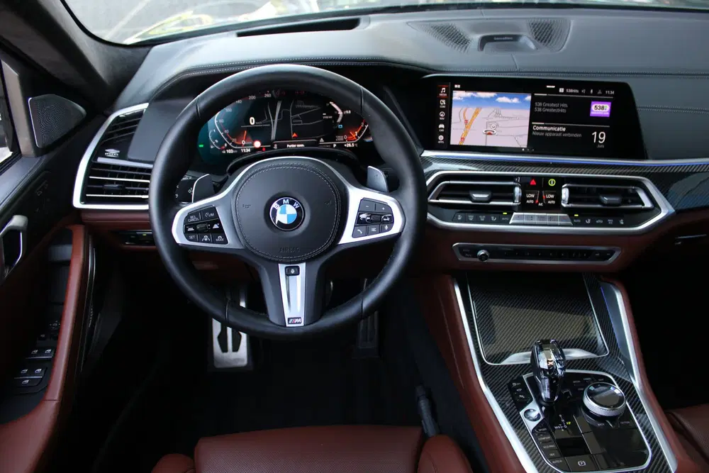 BMW X6 xDrive40i High Executive M Sport Automaat uit 2022, foto 2
